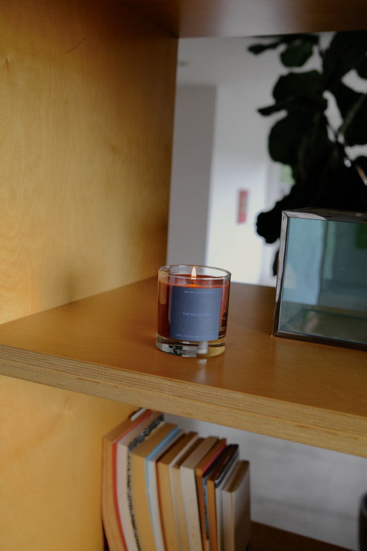 THE REFLECTOR CANDLE